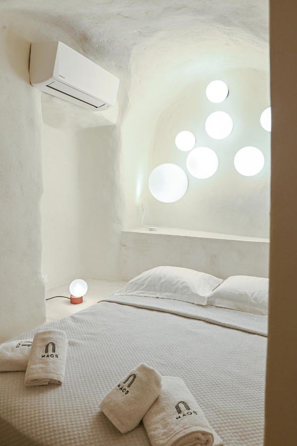 Naos Suites Vóthon Екстериор снимка