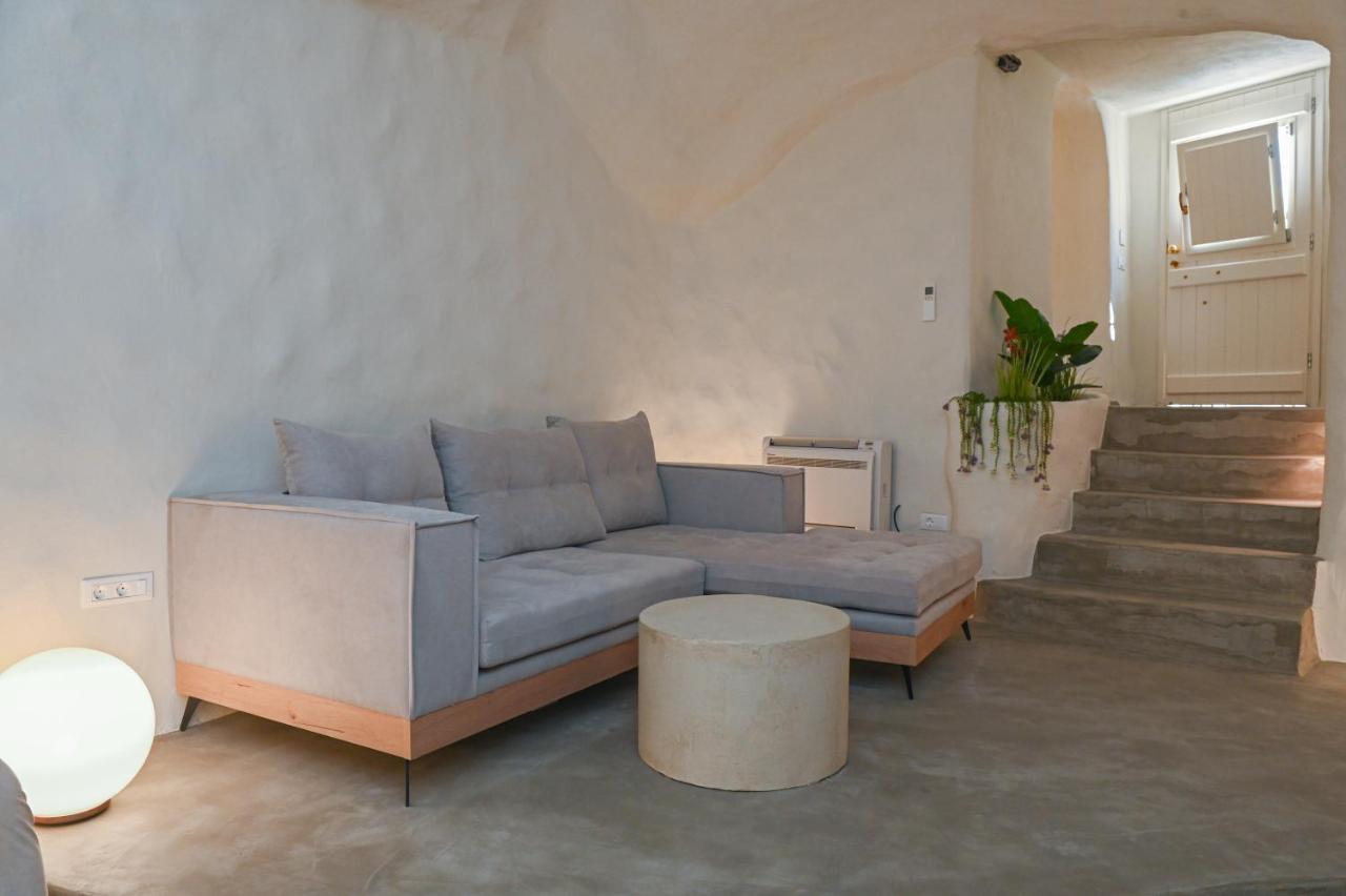 Naos Suites Vóthon Екстериор снимка