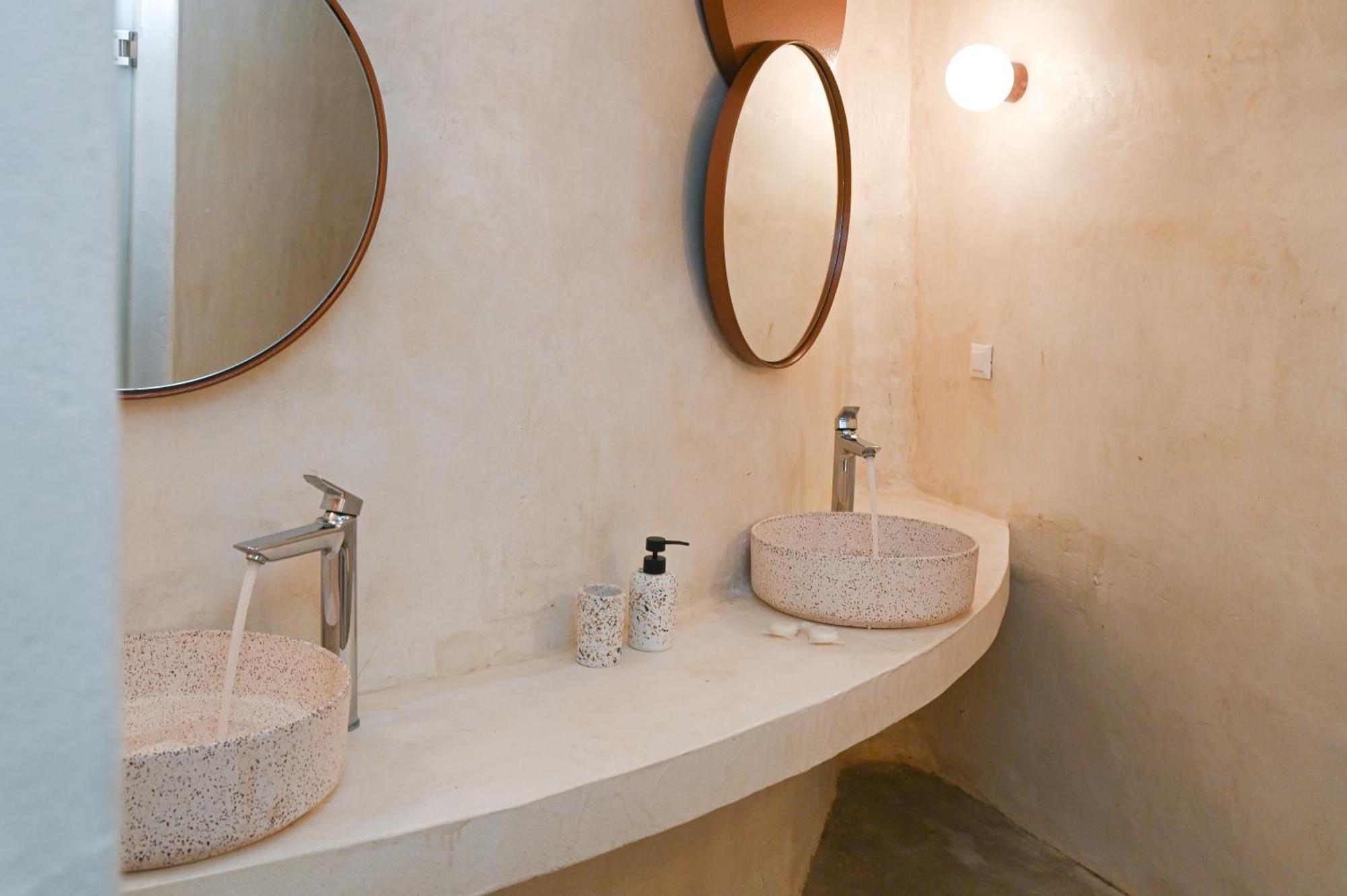 Naos Suites Vóthon Екстериор снимка
