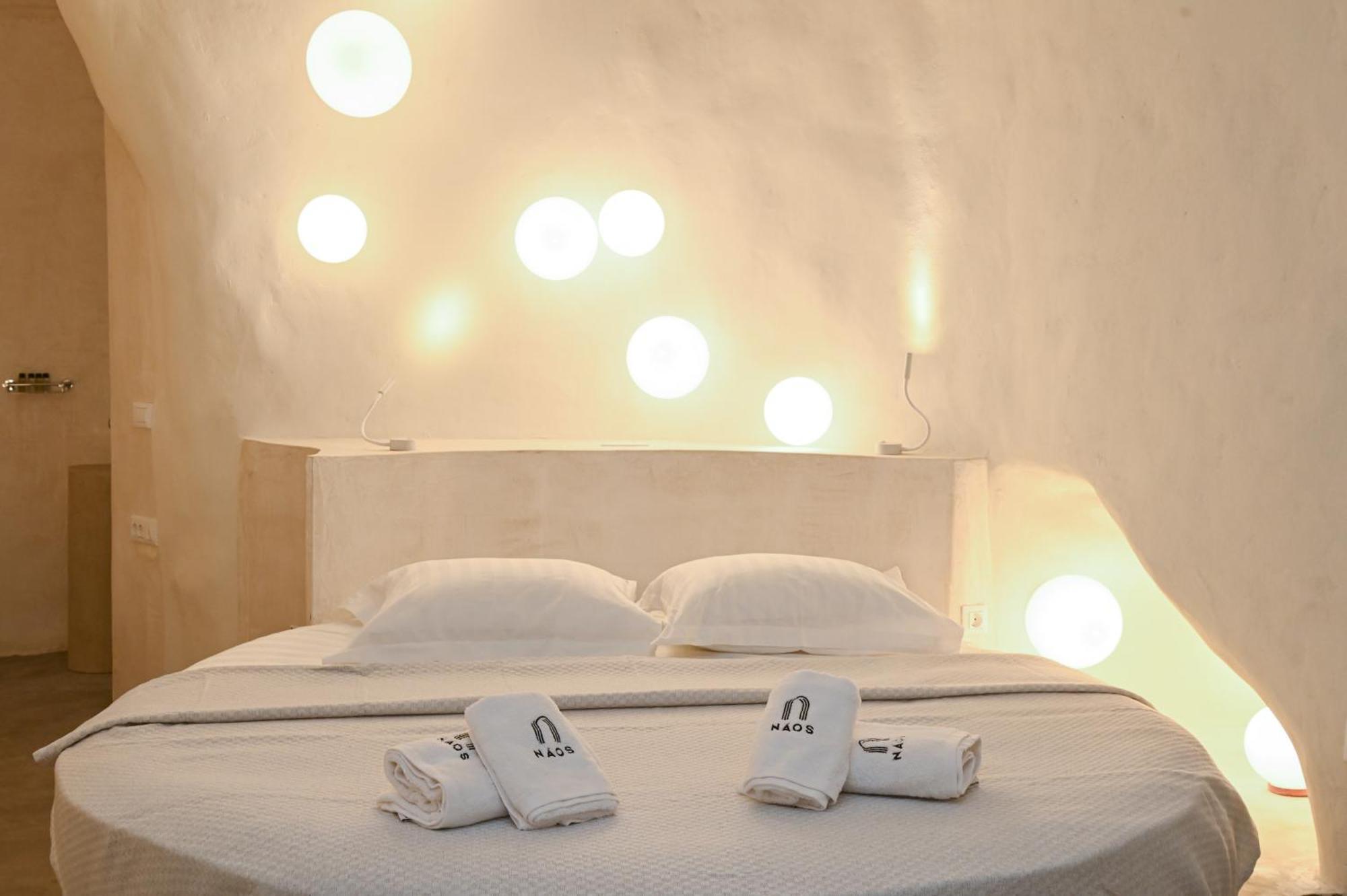 Naos Suites Vóthon Екстериор снимка