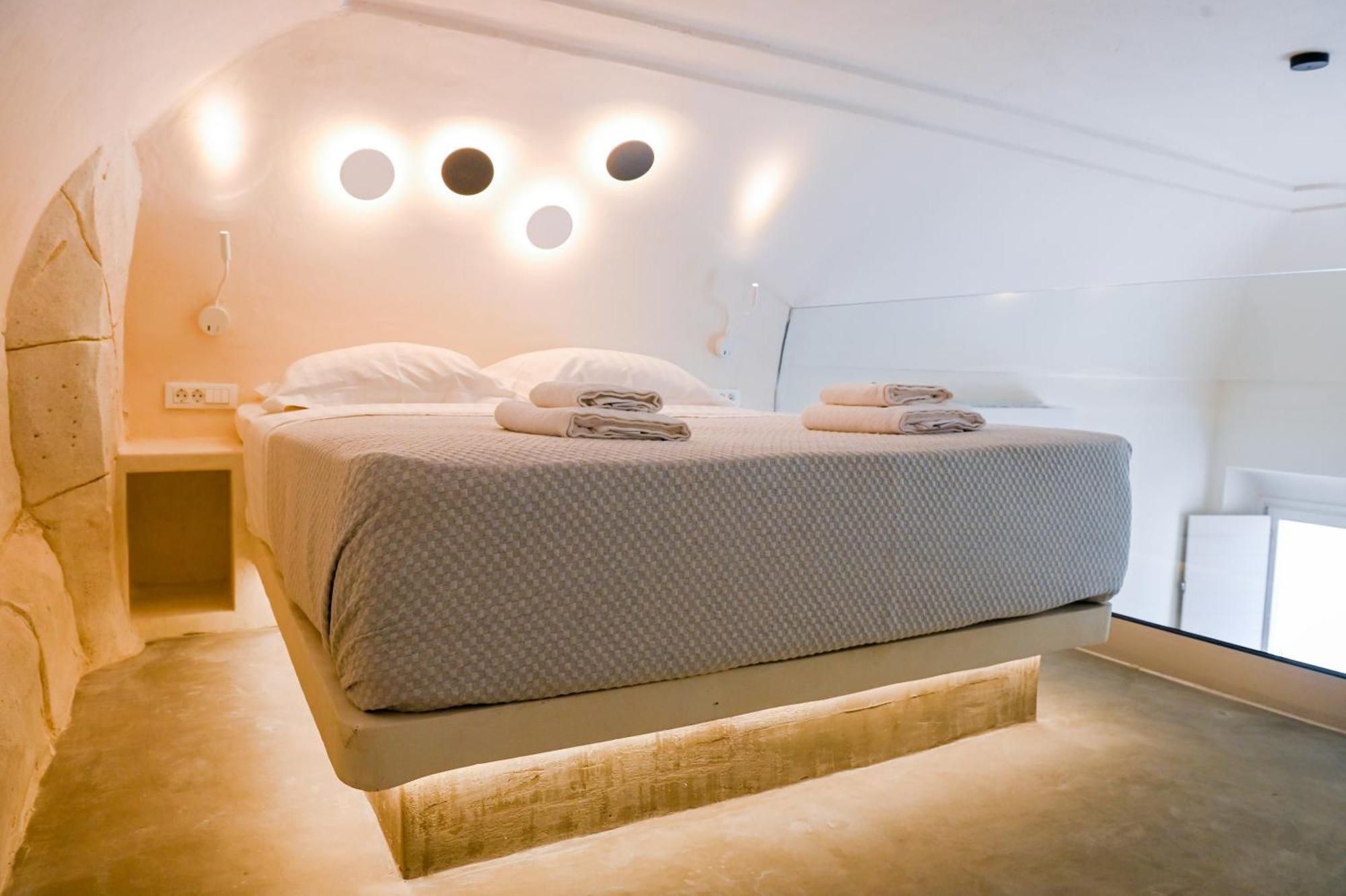 Naos Suites Vóthon Екстериор снимка